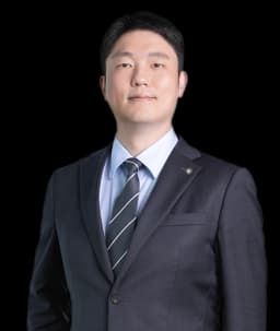 사건담당변호사 정찬우